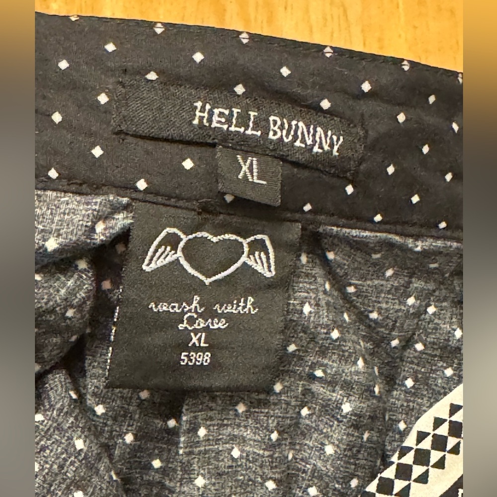 HELL BUNNY Clara Skull Christmas Holiday Skirt - Picture 6 of 7